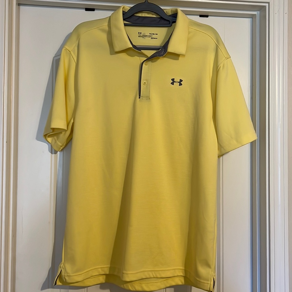 Mens Under Armour polo